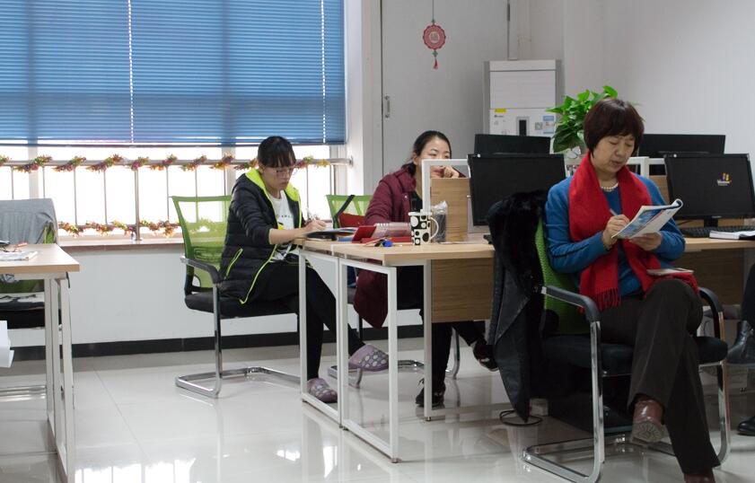 ���ώ��J(r��n)�� (t��ng)�v