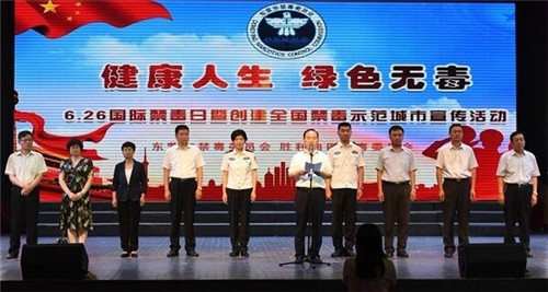 ɽ�|�|�I���˾���W(xu��)У300���W(xu��)������?x��n)|�I��6.26�����H�������������