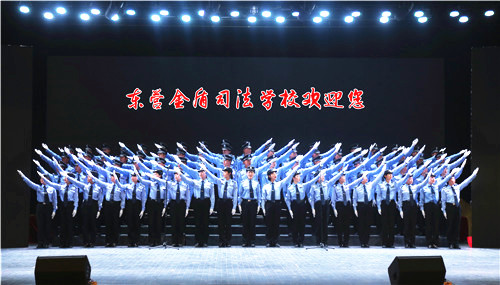 ɽ�|�|�I���˾���W(xu��)У300���W(xu��)������?x��n)|�I��6.26�����H�������������