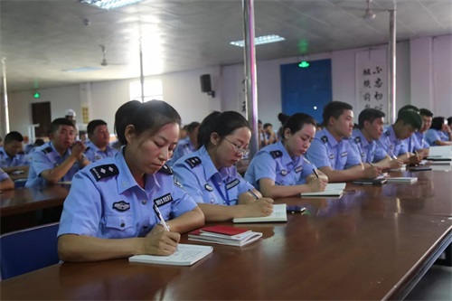 �����R��˼���x�����B(y��ng)������Ӗ(x��n)����ɽ�|�|�I���˾���W(xu��)У�ɹ��e�k