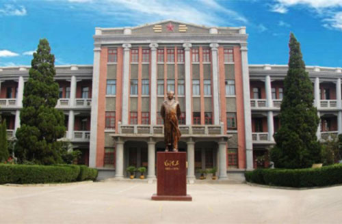 ��������ɭ�����W(xu��)У����ȥ�����ϴ�W(xu��)��