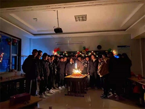 �̸߿��͸߿���ɶ�^(q��)�e��