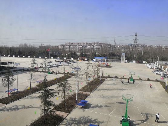 �R�������o(j��)�W(xu��)У���ļ��߿������̌W(xu��)ģʽ����Щ��