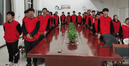 ���u�t��(sh��)�����ܿƼ��W(xu��)У������(ji��n)��