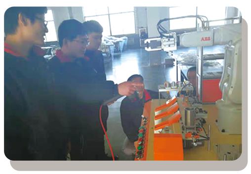 �����и߼�(j��)�����W(xu��)У��(ji��n)��