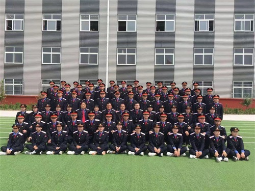 �ĳ������W(xu��)У�O(sh��)���񺽌��I(y��)��