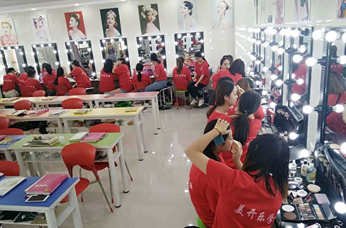 �߼�(j��)�ʊy�඼�W(xu��)��(x��)ʲô�� 